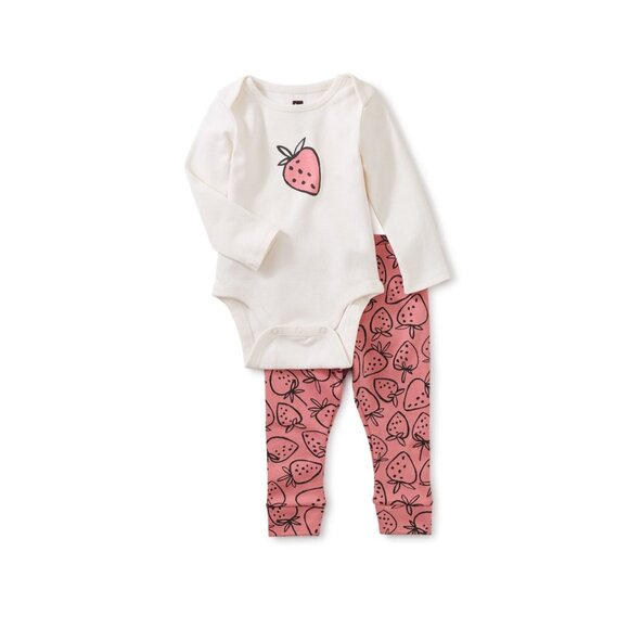 NWT Tea Collection Bodysuit Baby Outfit Strawberries Size Newborn - Picture 1 of 1